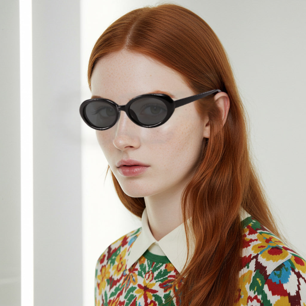 Retro Classic Oval Sunglasses for Women and Men Small 90s Style